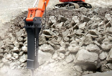 South Coast Plant hire: HAMMER FOR EXCAVATOR