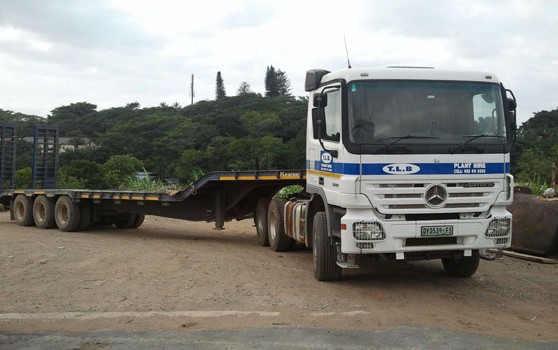 MERC BENZ ACTROS 3344 LOWBED WITH 15M STEPDECK TRAILER